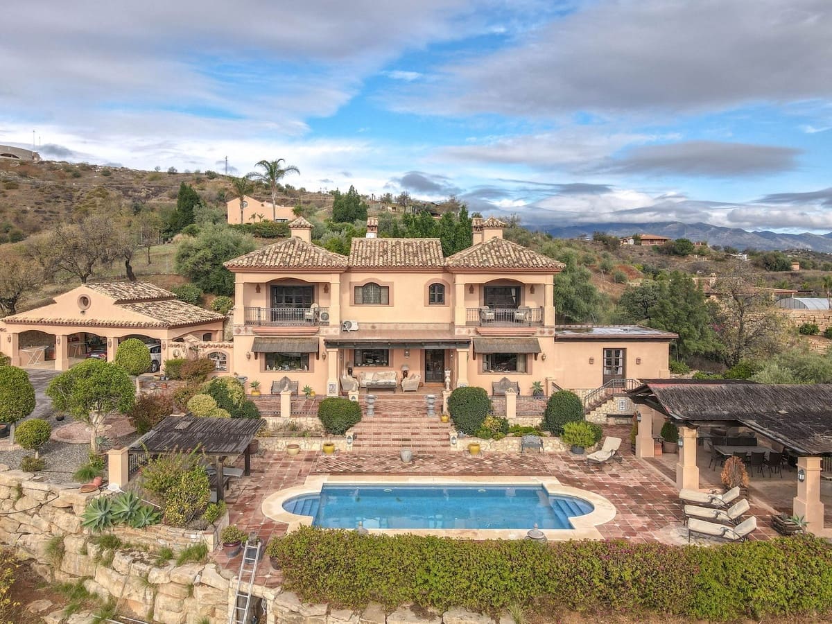 5 soveværelse Villa til salg i Monda - € 899.000 (Ref: 9145095)