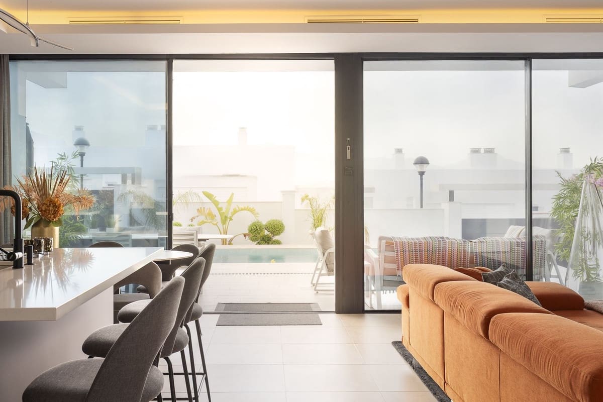 4 soveværelse Villa til salg i Coin - € 759.000 (Ref: 9145097)