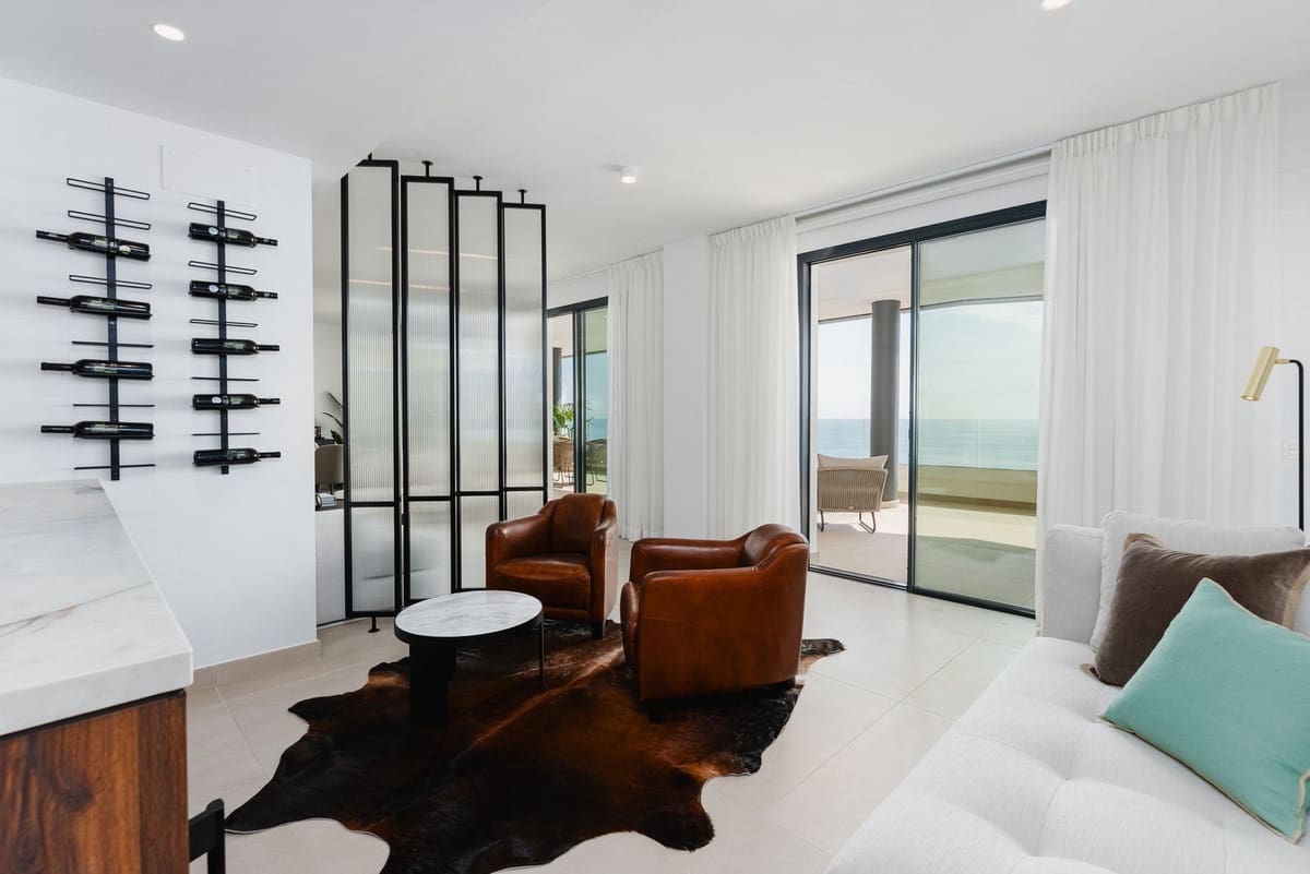3 slaapkamer Appartement te koop in Fuengirola - € 1.850.000 (Ref: 9150657)