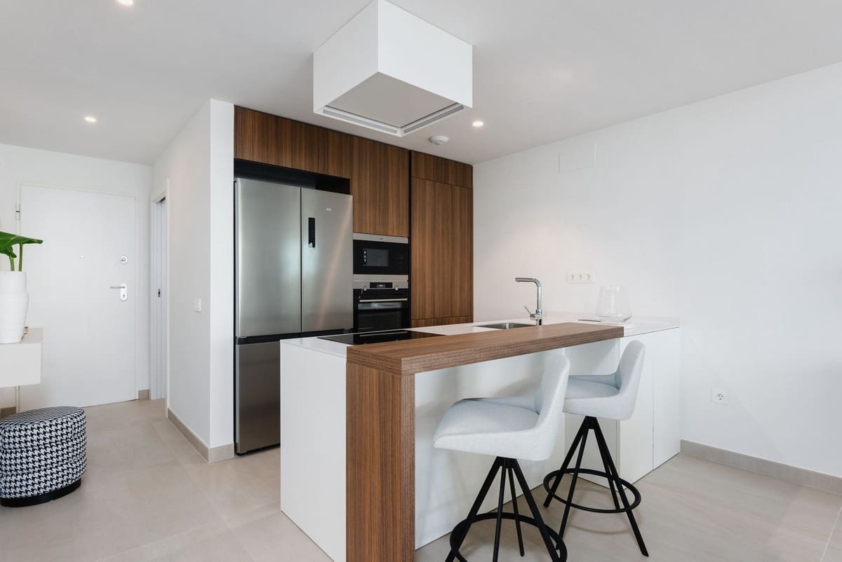 3 slaapkamer Appartement te koop in Fuengirola - € 1.850.000 (Ref: 9150657)