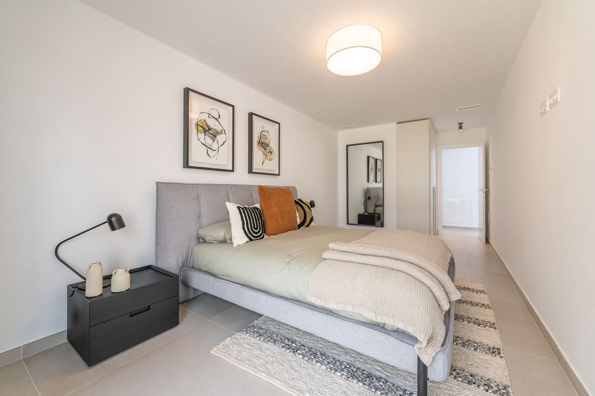 Apartamento de 3 habitaciones en Benalmádena en venta - 1.349.000 € (Ref: 9150664)