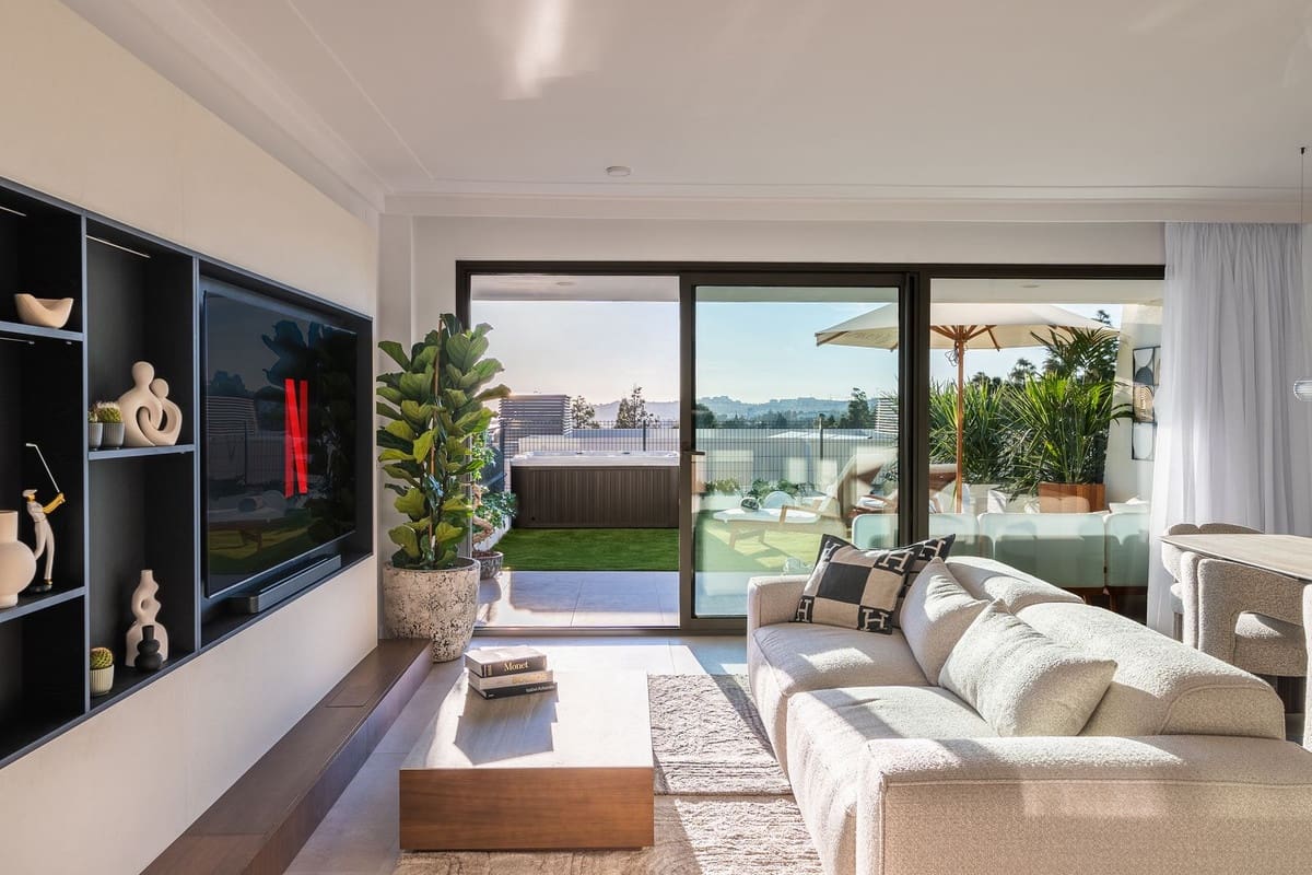 3 soverom Hus til salgs i El Chaparral med garasje - € 1 190 000 (Ref: 9150667)