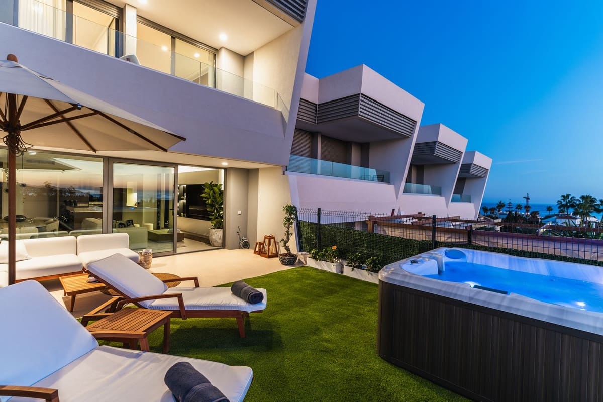 3 soverom Hus til salgs i El Chaparral med garasje - € 1 190 000 (Ref: 9150667)