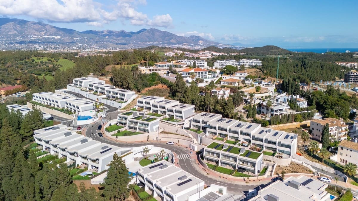 3 soverom Hus til salgs i El Chaparral med garasje - € 1 190 000 (Ref: 9150667)