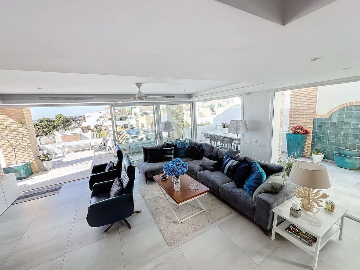 3 soveværelse Byhus til salg i Benalmadena med garage - € 1.200.000 (Ref: 9150668)