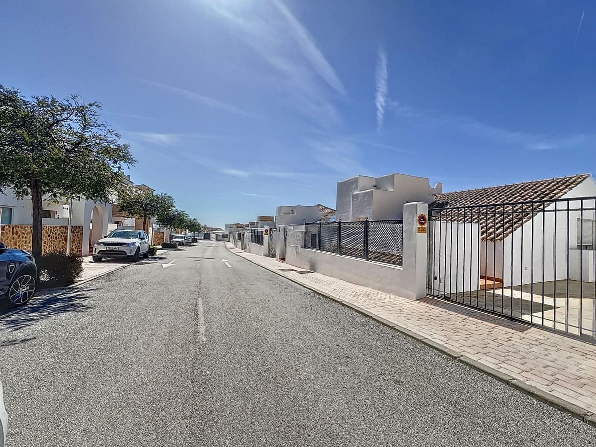 3 soveværelse Byhus til salg i Benalmadena med garage - € 1.200.000 (Ref: 9150668)