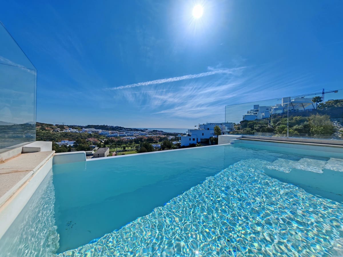 4 sypialnia Apartament na sprzedaż w La Cala de Mijas - 1 195 000 € (Ref: 9150670)