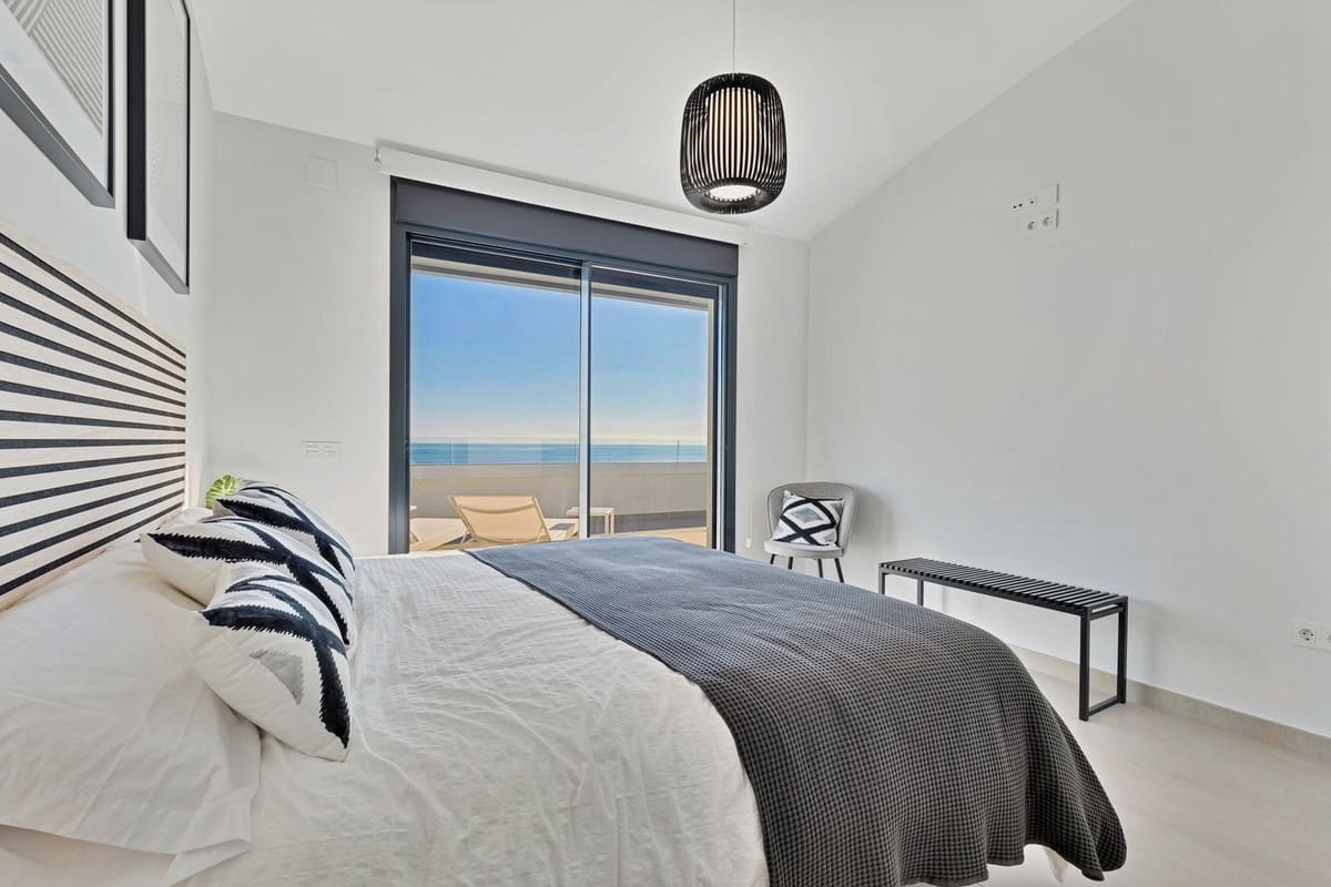 3 quarto Apartamento para venda em Fuengirola - 1 150 000 € (Ref: 9150671)