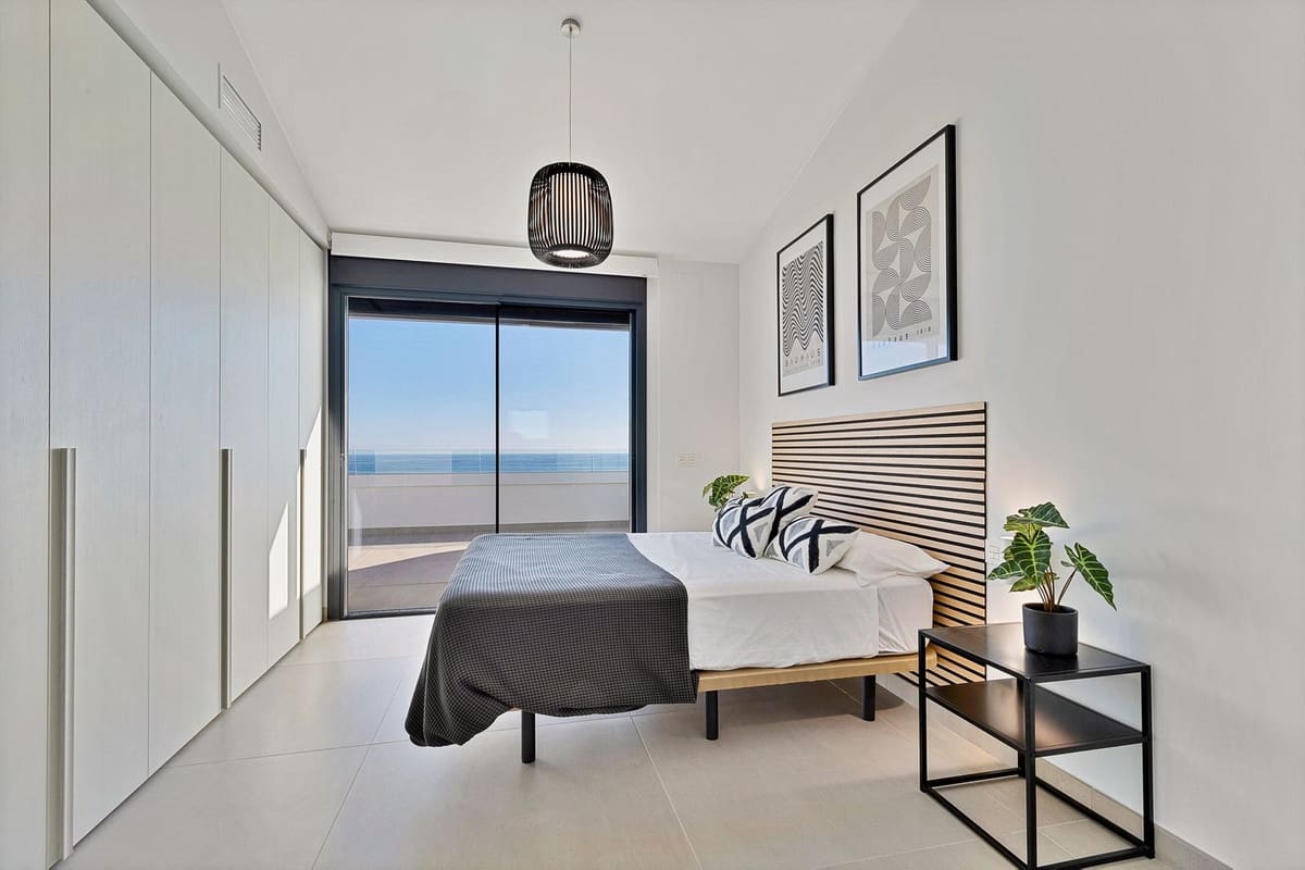 3 quarto Apartamento para venda em Fuengirola - 1 150 000 € (Ref: 9150671)