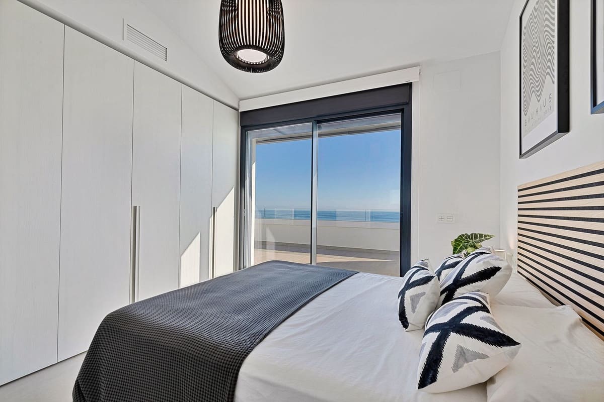 3 quarto Apartamento para venda em Fuengirola - 1 150 000 € (Ref: 9150671)