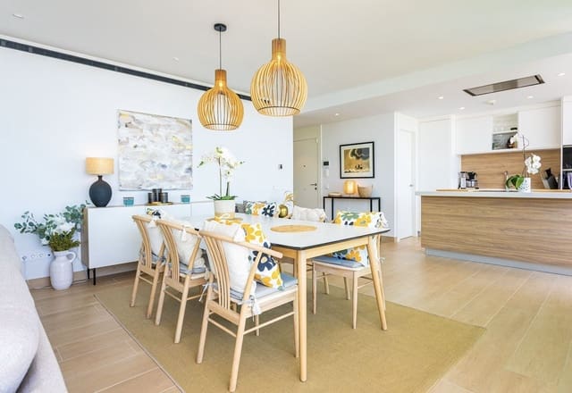 4 makuuhuone Huoneisto myytävänä paikassa Fuengirola - 995 000 € (Ref: 9150672)