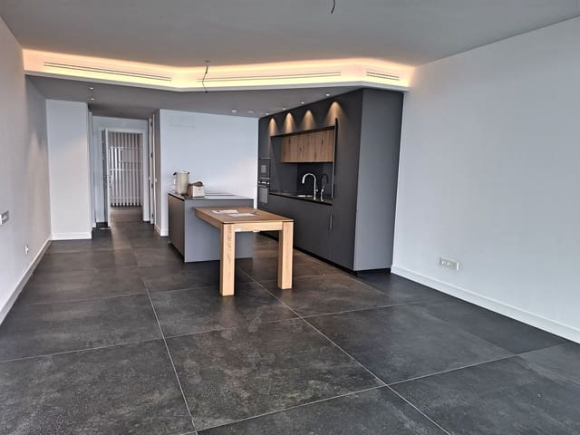 2 soverom Leilighet til salgs i Fuengirola med garasje - € 1 100 000 (Ref: 9150674)