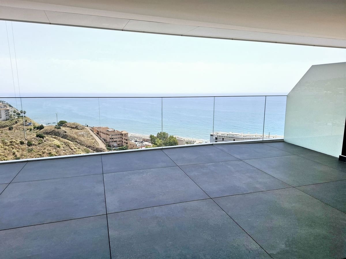 2 soverom Leilighet til salgs i Fuengirola med garasje - € 1 100 000 (Ref: 9150674)