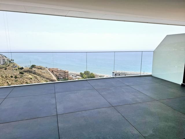 2 soverom Leilighet til salgs i Fuengirola med garasje - € 1 100 000 (Ref: 9150674)