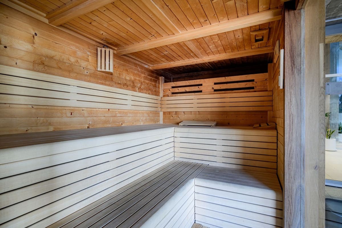 3 bedroom Apartment for sale in Benalmadena - € 985,000 (Ref: 9150680)