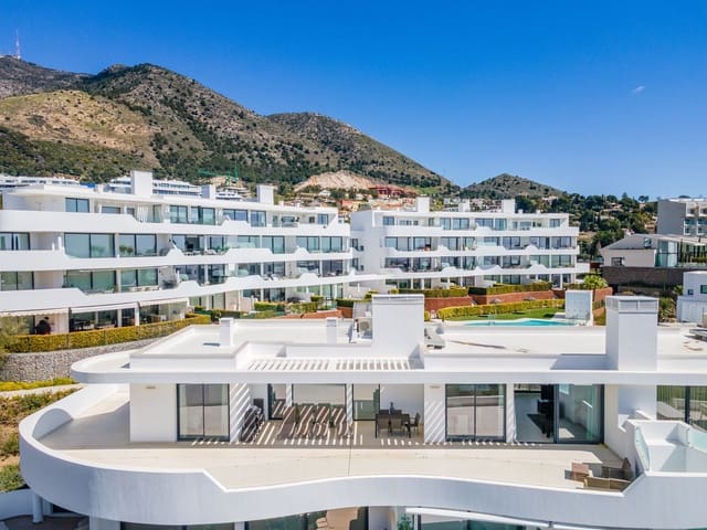 3 quarto Apartamento para venda em Fuengirola - 950 000 € (Ref: 9150681)