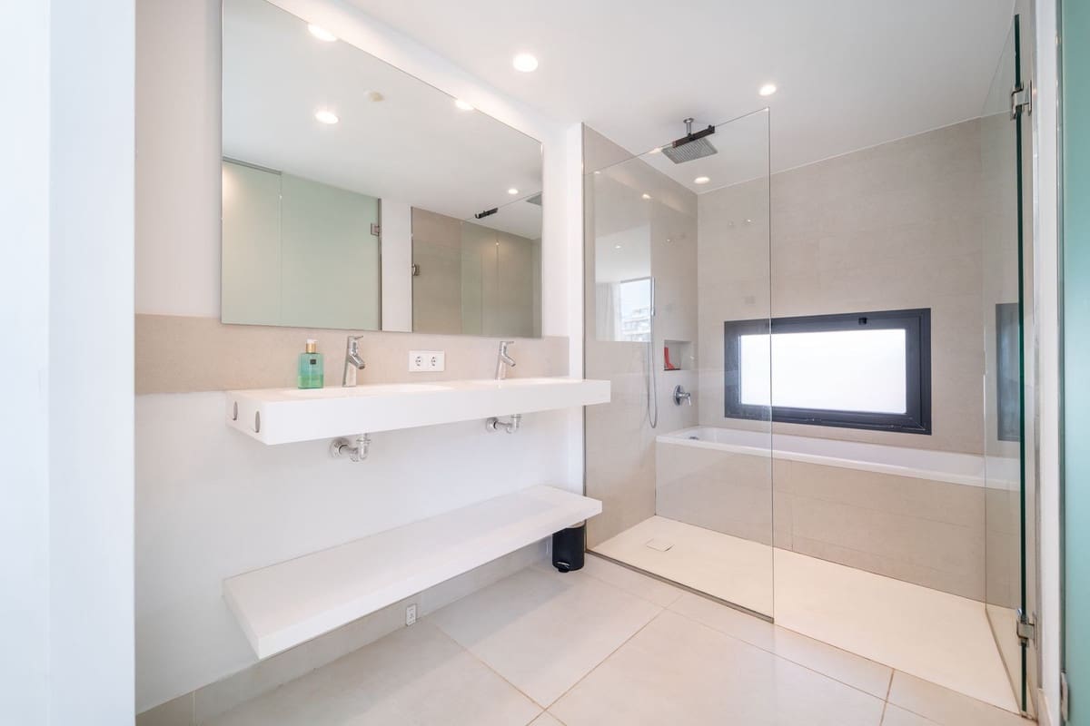 3 Zimmer Apartment zu verkaufen in Fuengirola - 950.000 € (Ref: 9150681)
