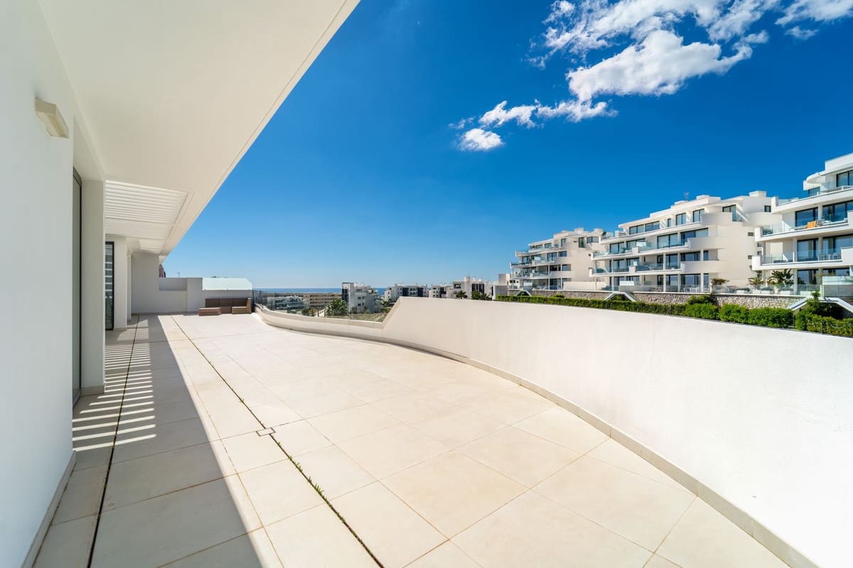 3 Zimmer Apartment zu verkaufen in Fuengirola - 950.000 € (Ref: 9150681)