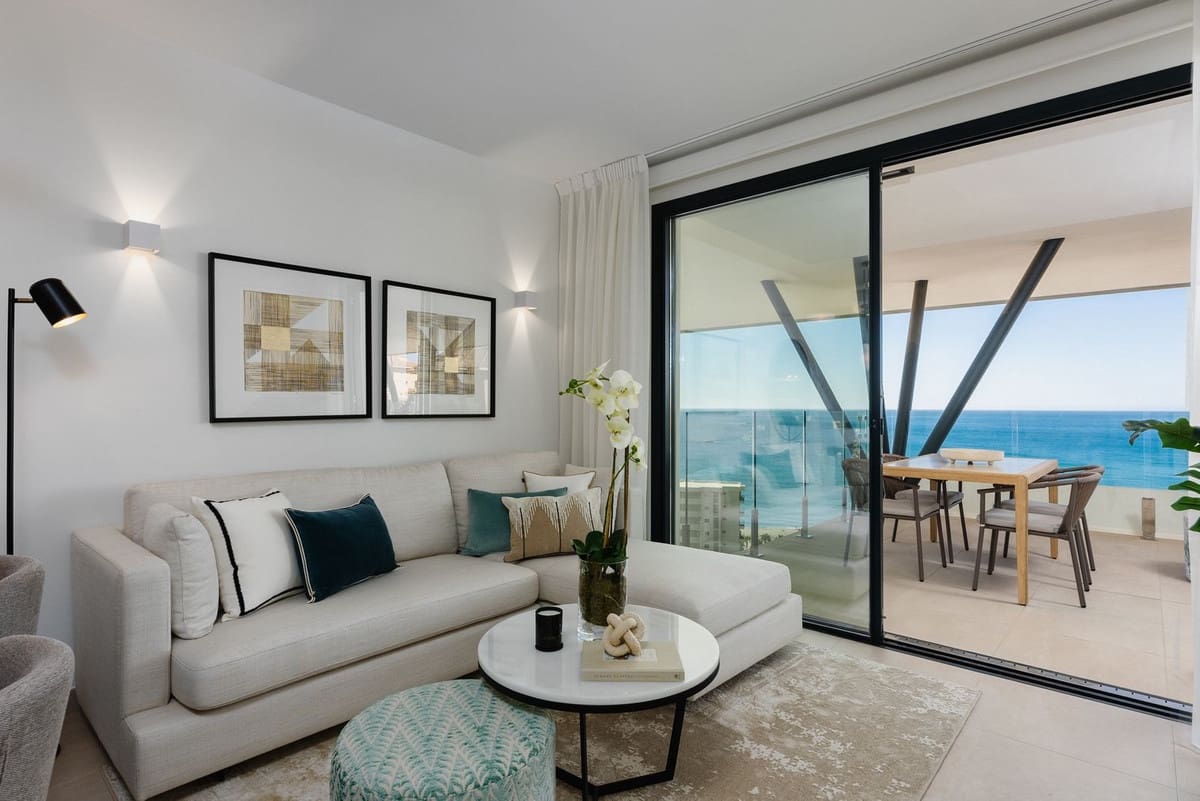 2 slaapkamer Appartement te koop in Carvajal - € 910.000 (Ref: 9150682)