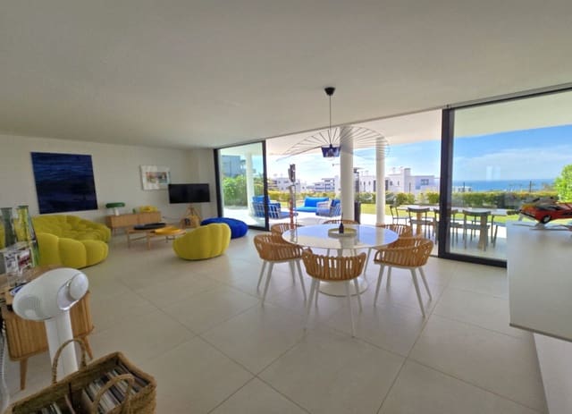 3 slaapkamer Appartement te koop in Fuengirola - € 890.000 (Ref: 9150687)