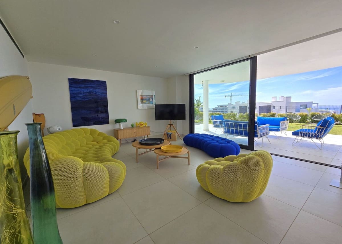 3 slaapkamer Appartement te koop in Fuengirola - € 890.000 (Ref: 9150687)