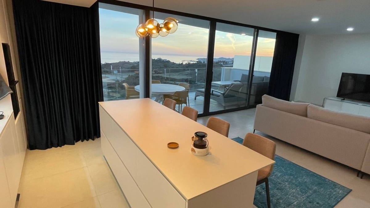 Apartamento de 2 habitaciones en Fuengirola en venta - 845.000 € (Ref: 9150689)