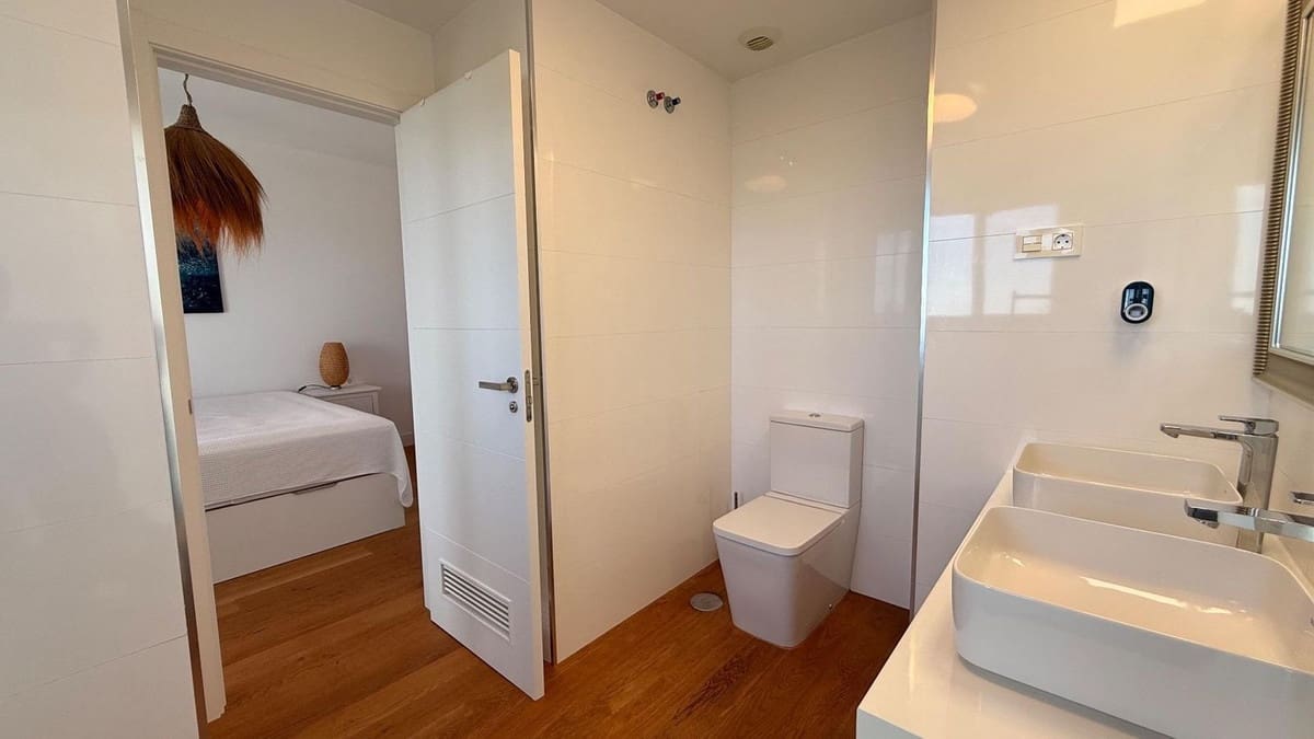 3 bedroom Apartment for sale in Mijas with garage - € 689,000 (Ref: 9150691)