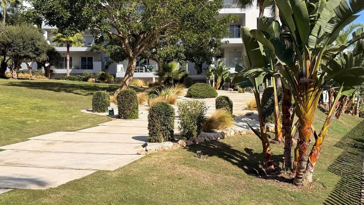 3 bedroom Apartment for sale in Mijas with garage - € 689,000 (Ref: 9150691)
