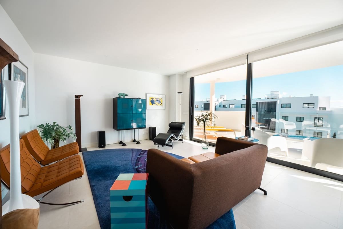 3 bedroom Apartment for sale in Fuengirola - € 799,000 (Ref: 9150692)