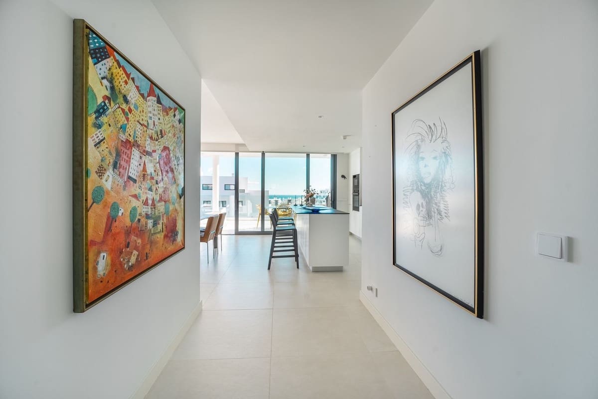 3 bedroom Apartment for sale in Fuengirola - € 799,000 (Ref: 9150692)