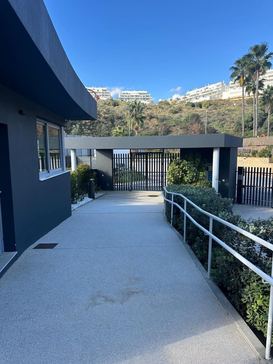 3 quarto Apartamento para venda em La Cala de Mijas com garagem - 795 000 € (Ref: 9150694)