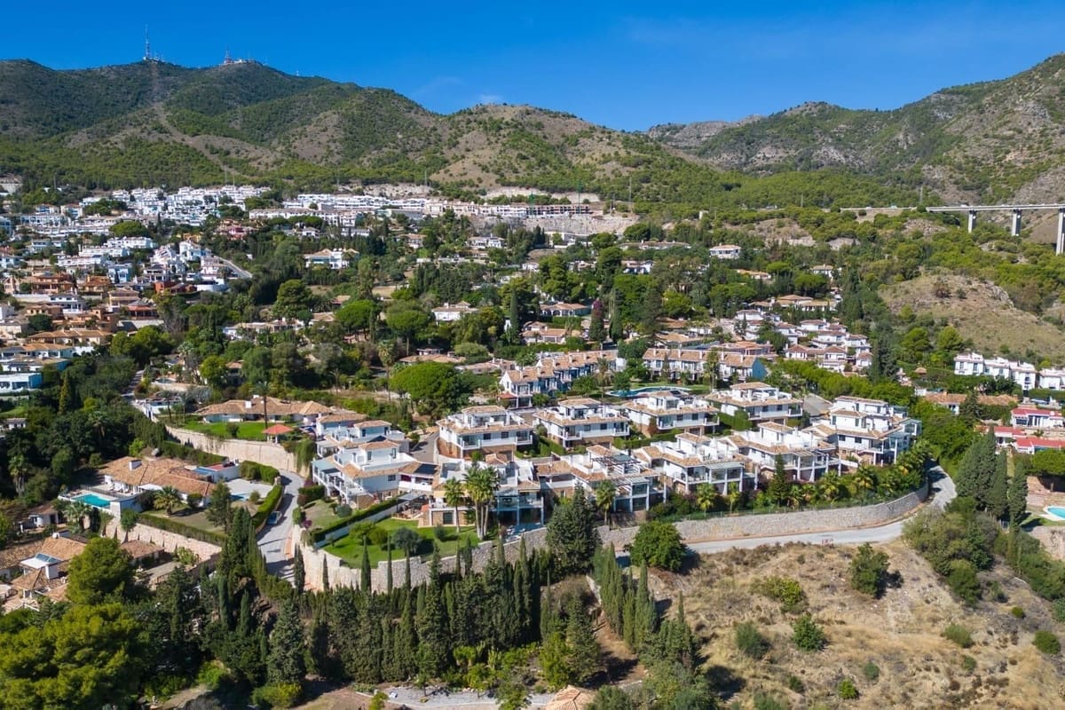 3 sypialnia Dom na sprzedaż w Benalmadena z garażem - 795 000 € (Ref: 9150695)