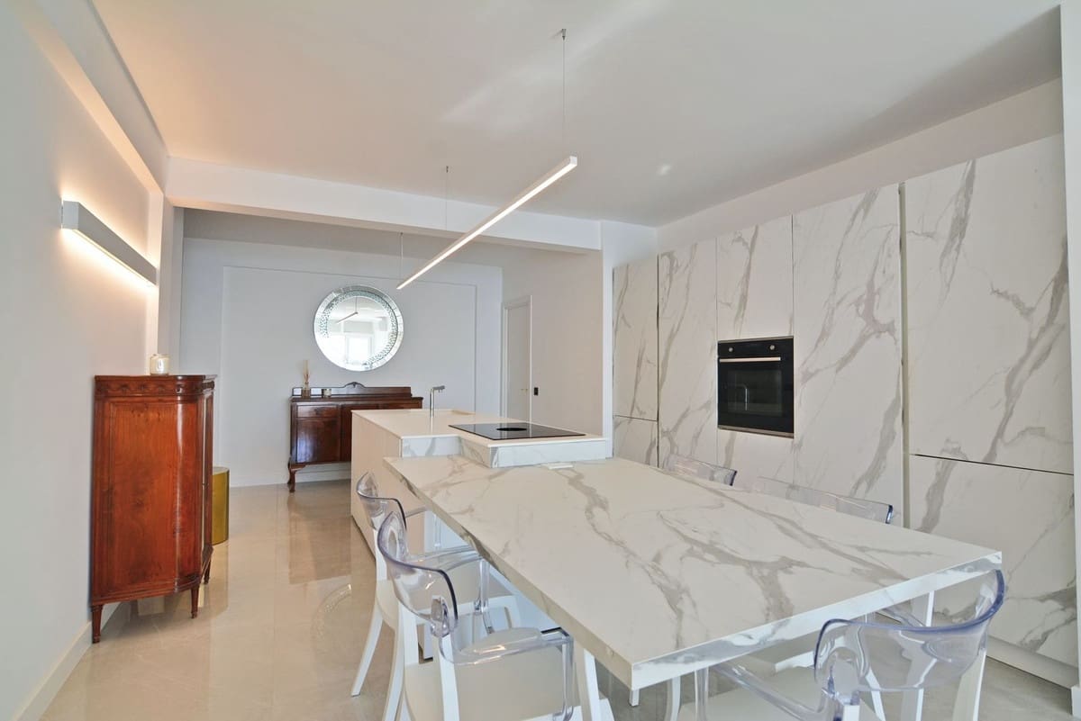 3 slaapkamer Appartement te koop in Fuengirola - € 810.000 (Ref: 9150697)