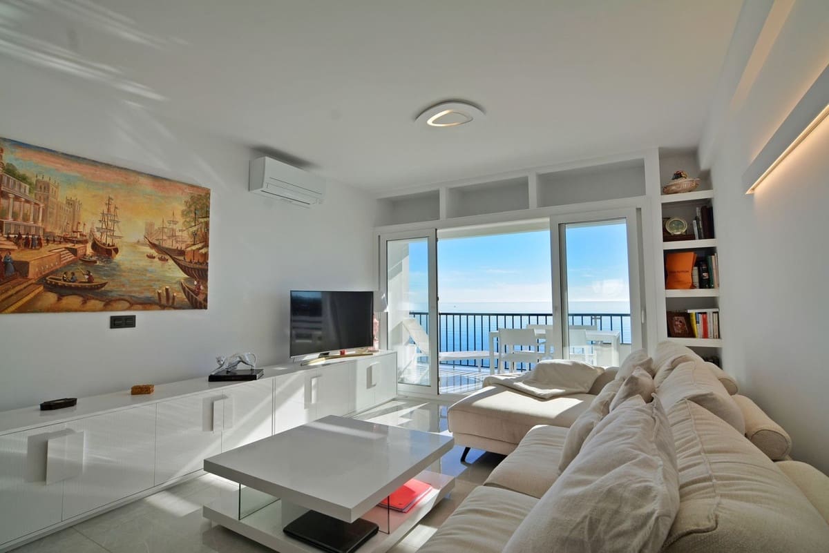 3 slaapkamer Appartement te koop in Fuengirola - € 810.000 (Ref: 9150697)