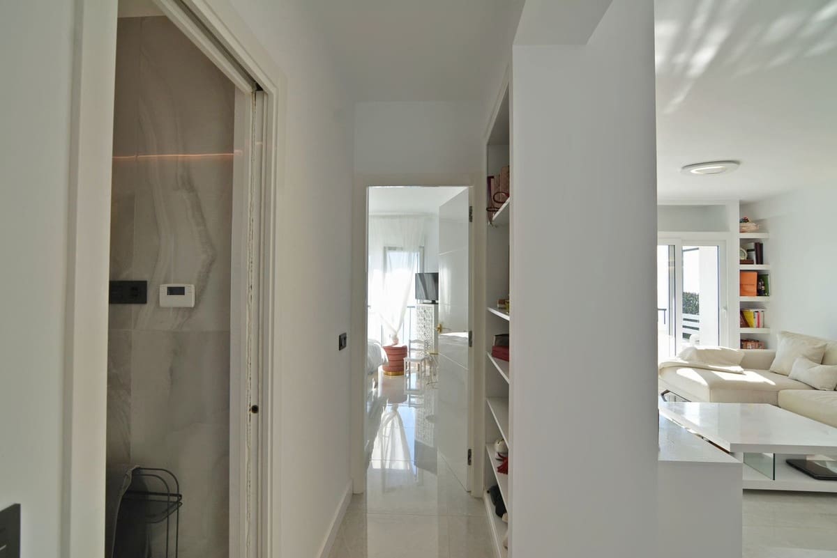 3 slaapkamer Appartement te koop in Fuengirola - € 810.000 (Ref: 9150697)