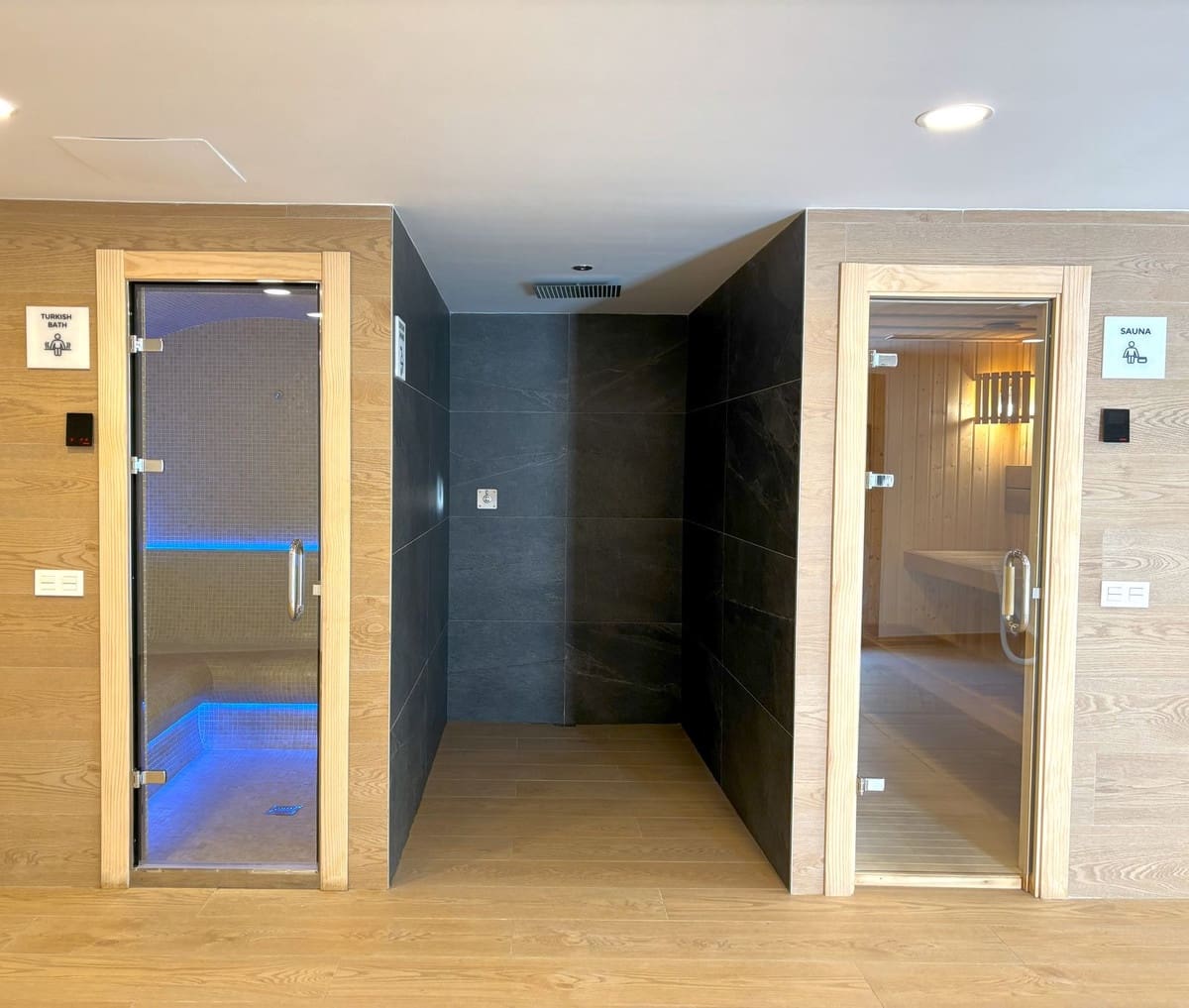 Apartamento de 2 habitaciones en Fuengirola en venta - 736.000 € (Ref: 9150715)