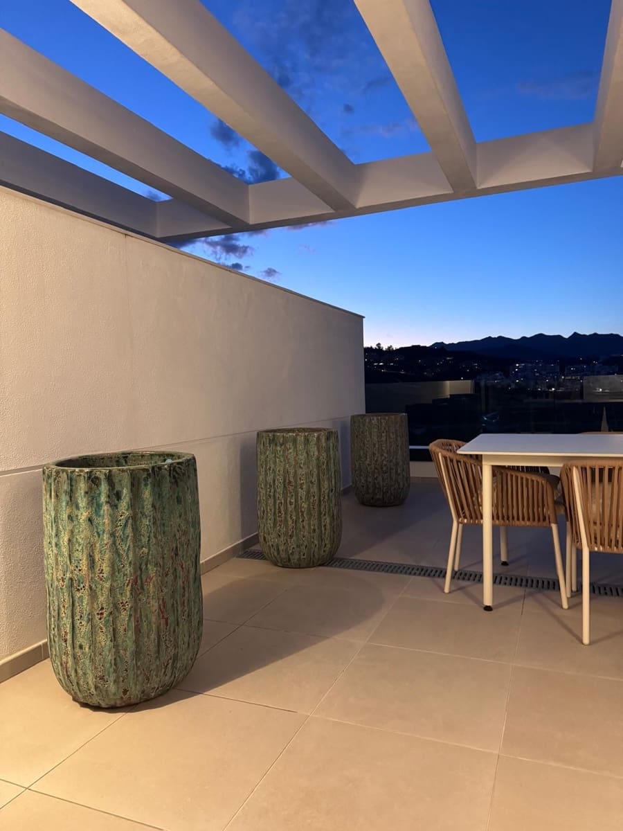 2 bedroom Apartment for sale in La Cala de Mijas - € 720,000 (Ref: 9150716)