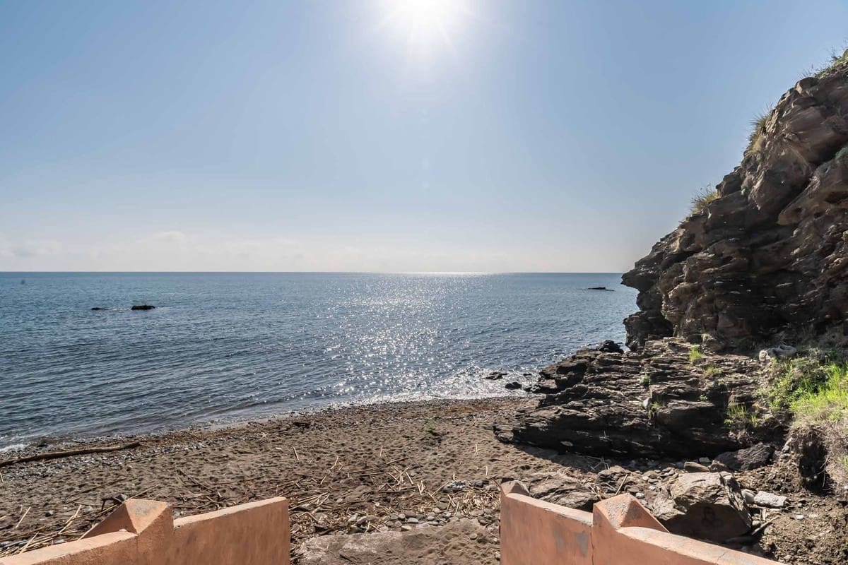 3 slaapkamer Appartement te koop in Torrequebrada - € 1.585.000 (Ref: 9150722)