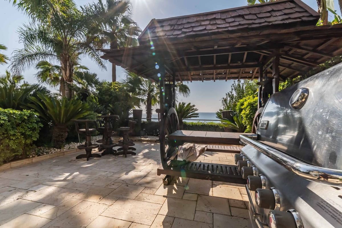 3 slaapkamer Appartement te koop in Torrequebrada - € 1.585.000 (Ref: 9150722)