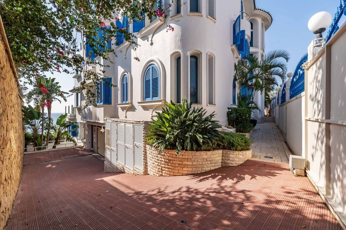 3 slaapkamer Appartement te koop in Torrequebrada - € 1.585.000 (Ref: 9150722)