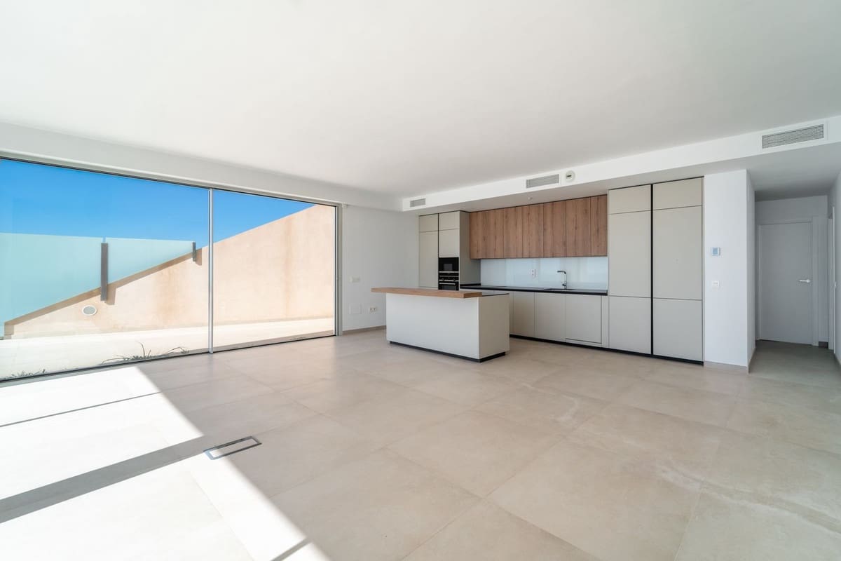 4 bedroom Apartment for sale in Benalmadena - € 1,289,000 (Ref: 9150724)