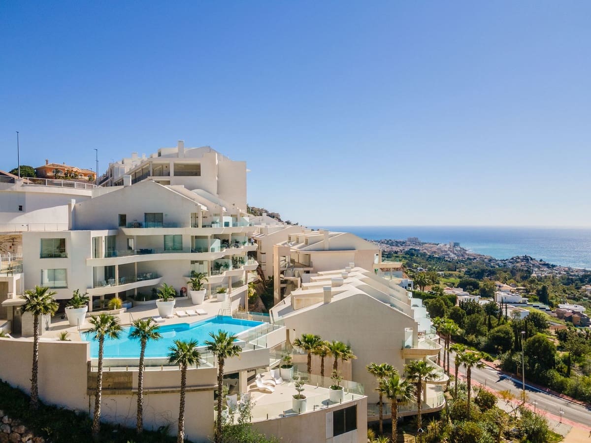 4 bedroom Apartment for sale in Benalmadena - € 1,289,000 (Ref: 9150724)