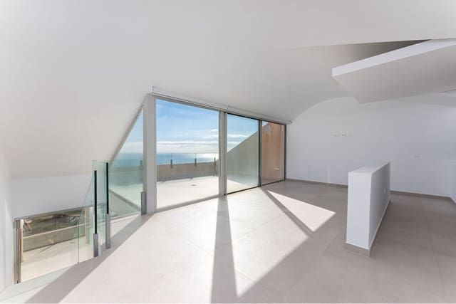 3 bedroom Apartment for sale in Benalmádena pueblo, Benalmádena - € 1,079,000 (Ref: 9150726)