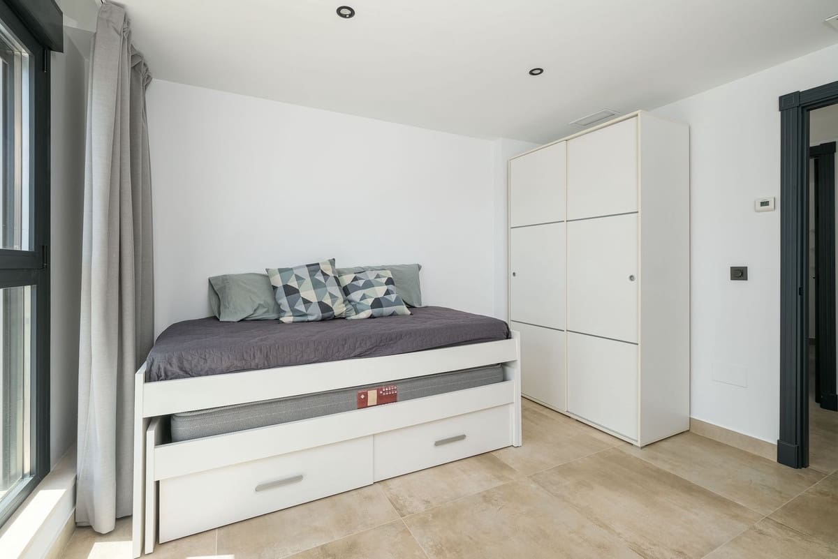 3 soverom Hus til salgs i Fuengirola - € 795 000 (Ref: 9150731)