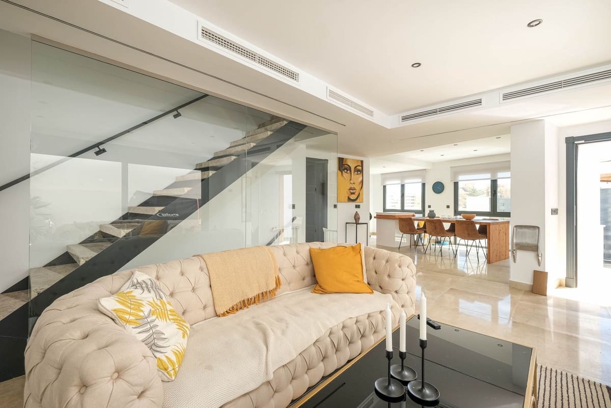 3 soverom Hus til salgs i Fuengirola - € 795 000 (Ref: 9150731)