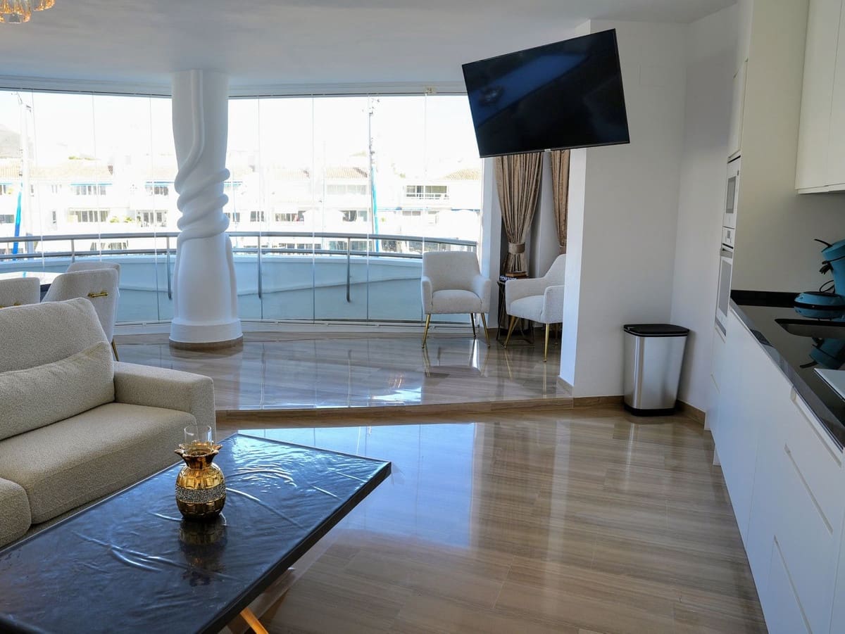 3 sovrum Lägenhet till salu i Benalmadena - 745 000 € (Ref: 9150735)