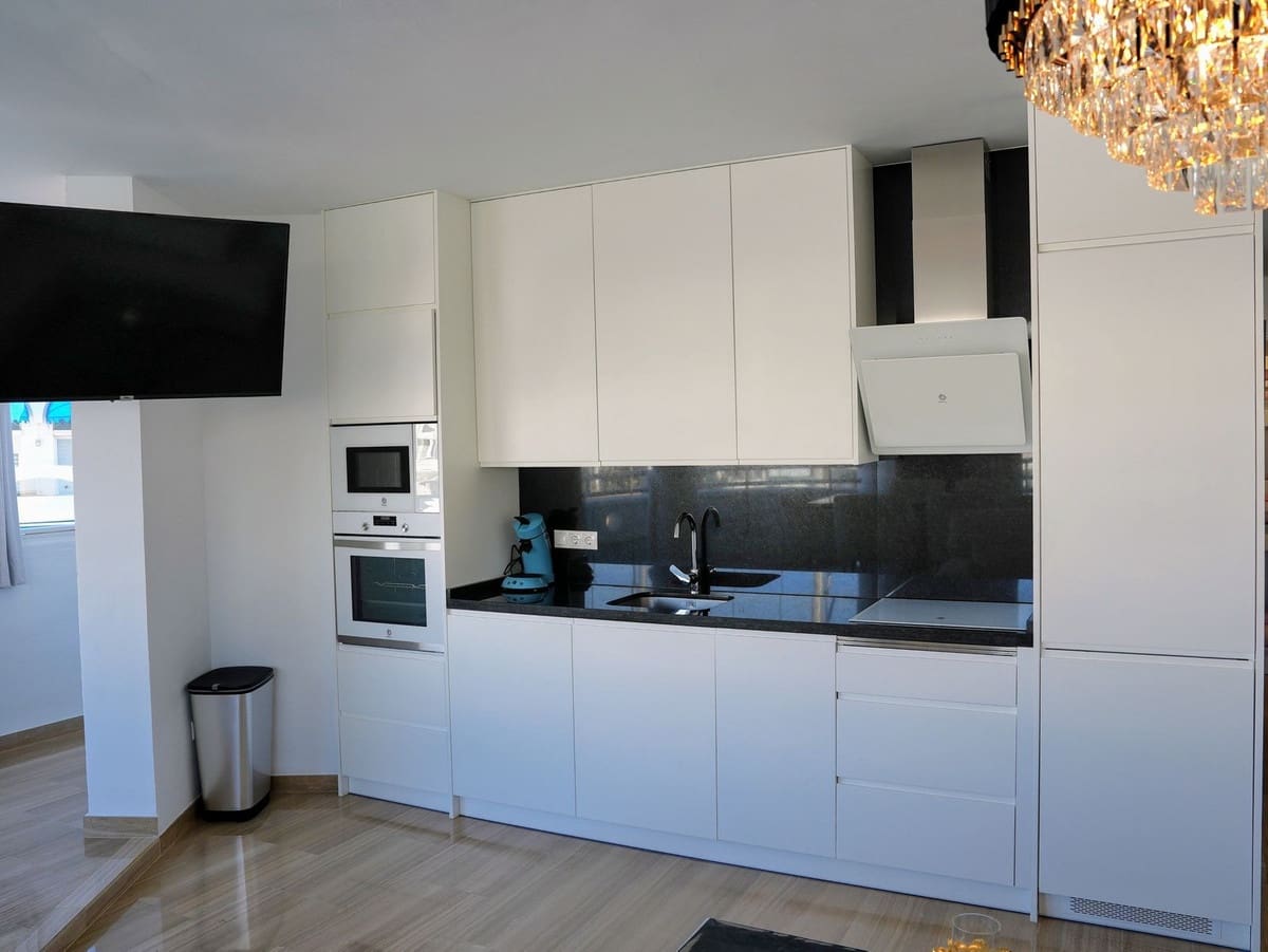 3 sovrum Lägenhet till salu i Benalmadena - 745 000 € (Ref: 9150735)