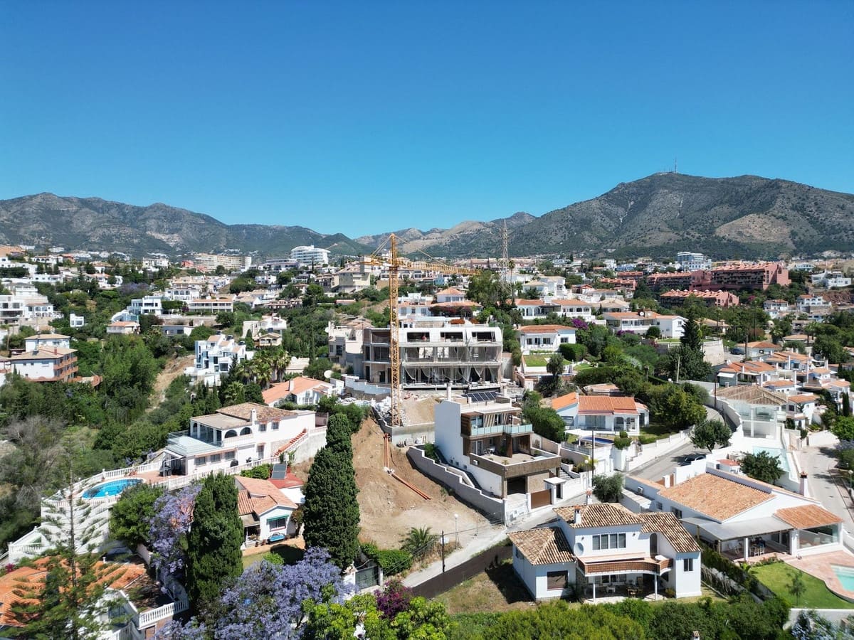 3 slaapkamer Huis te koop in Fuengirola - € 725.000 (Ref: 9150736)