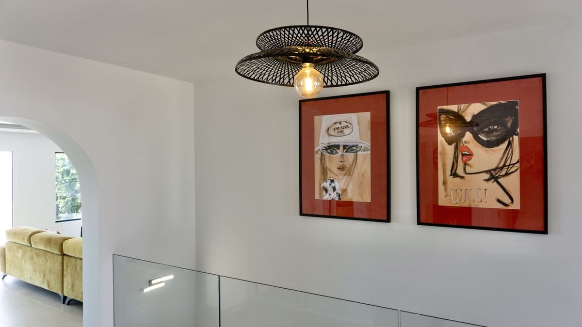 3 slaapkamer Villa te koop in El Chaparral met garage - € 1.800.000 (Ref: 9153462)