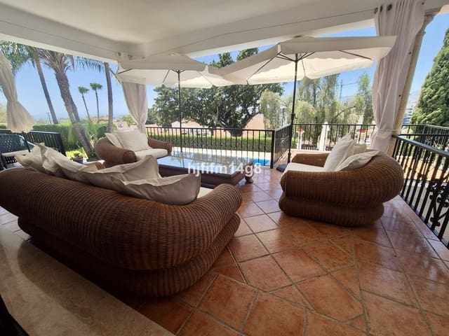 Chalet de 3 habitaciones en Marbella en venta - 1.795.000 € (Ref: 9153464)